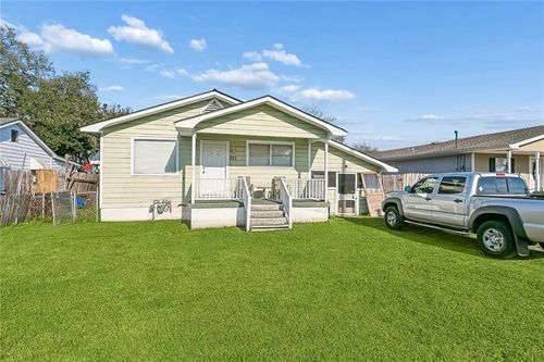 721 Linden St, Metairie, LA, 70003-4231 | Card Image