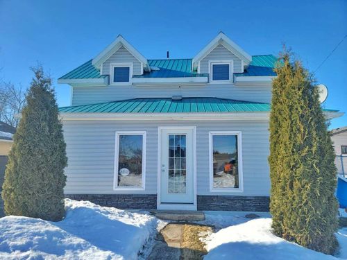 4816 49 Street, Clyde, AB, T0G0P0 | Card Image