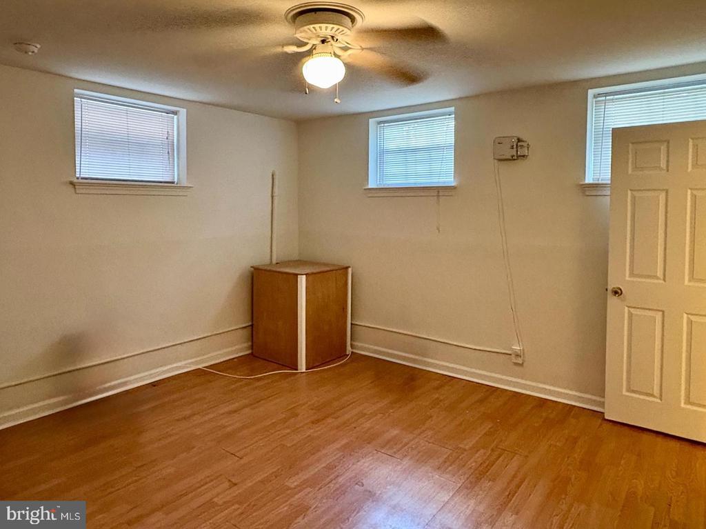 Residential Lease in FREDERICKSBURG 5