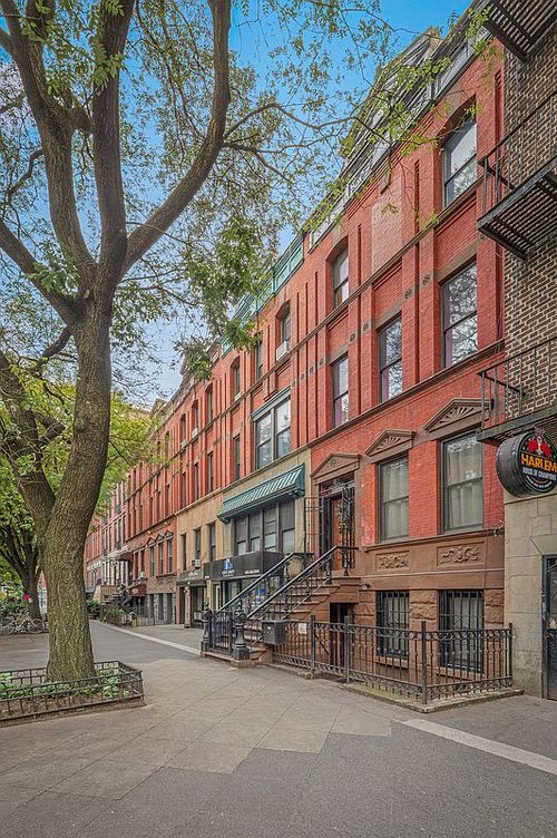 232 W 135th St, New York, NY, 10030-2802 | Card Image