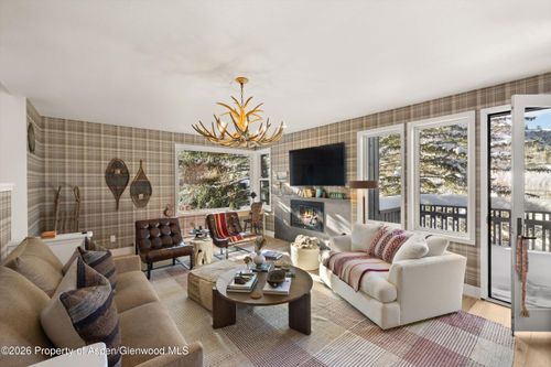 d4a-221 Meadow Ranch Dr, Snowmass Village, CO, 81615-6219 | Card Image