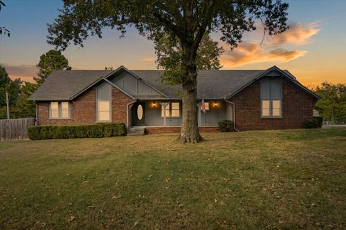 5795 480 Rd, Claremore, OK, 74019-0033 | Card Image