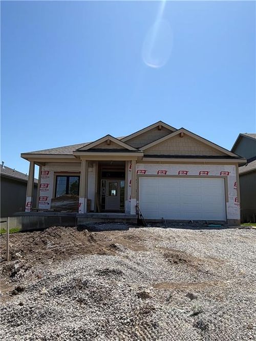 15399 W 161st St, Olathe, KS, 66062 | Card Image