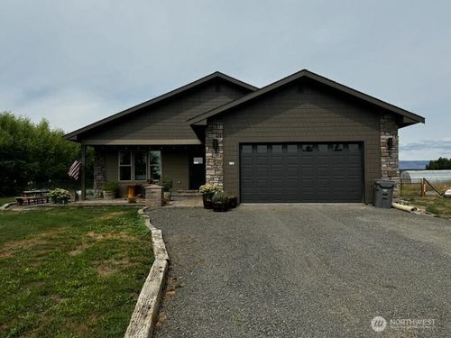250 Upper Katen Ln, Ellensburg, WA, 98926-6027 | Card Image