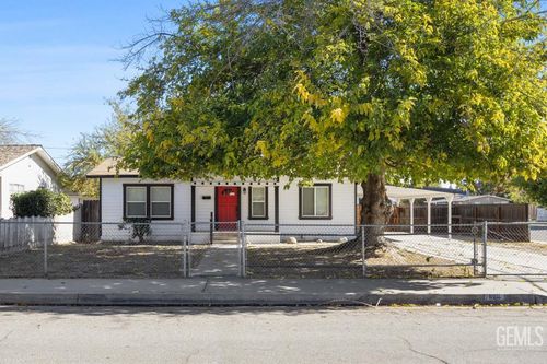 600 Olive St, Bakersfield, CA, 93304 | Card Image