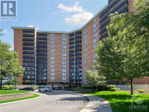 304-2000 Jasmine Cres, Ottawa, ON, K1J8K4 | Card Image