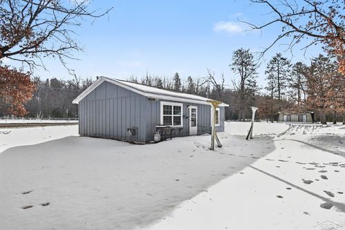 9757 N Cut Rd, Roscommon, MI, 48653-9667 | Card Image