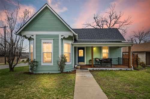 1120 Vance St, Taylor, TX, 76574-2920 | Card Image