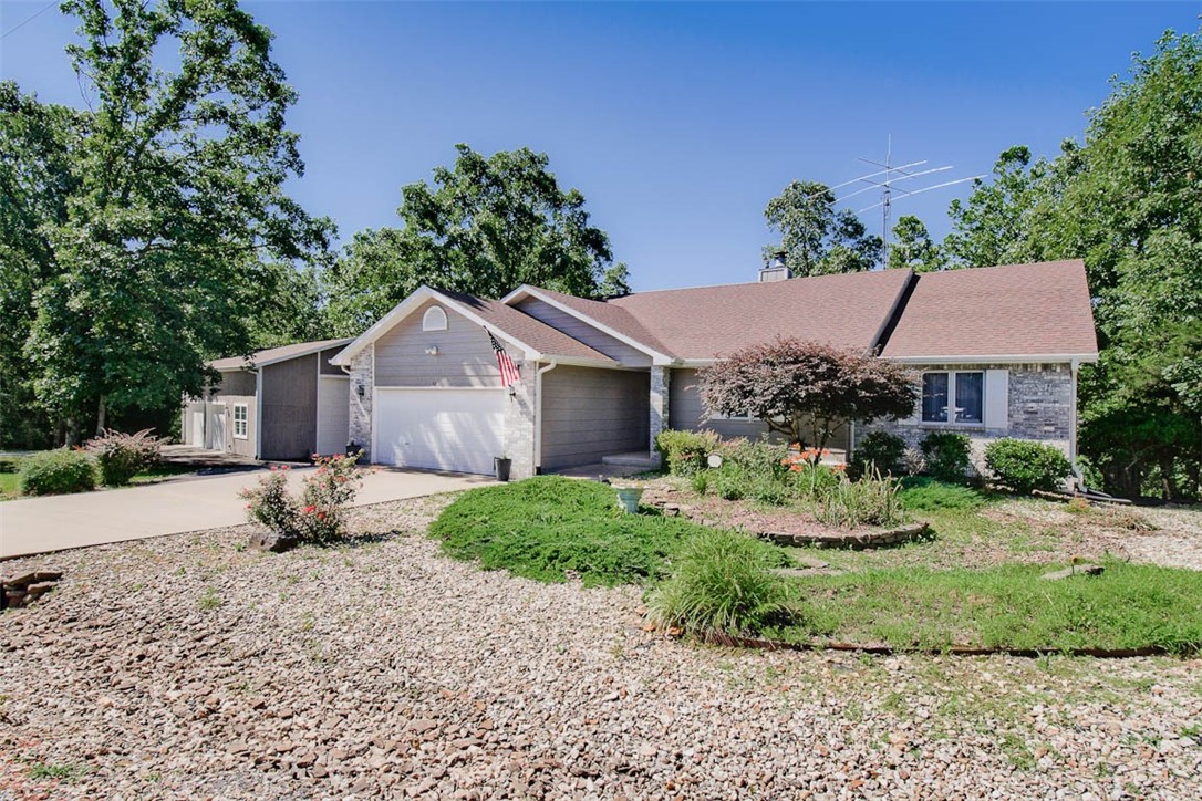 Kirkcolm Dr, Bella Vista, AR 72715