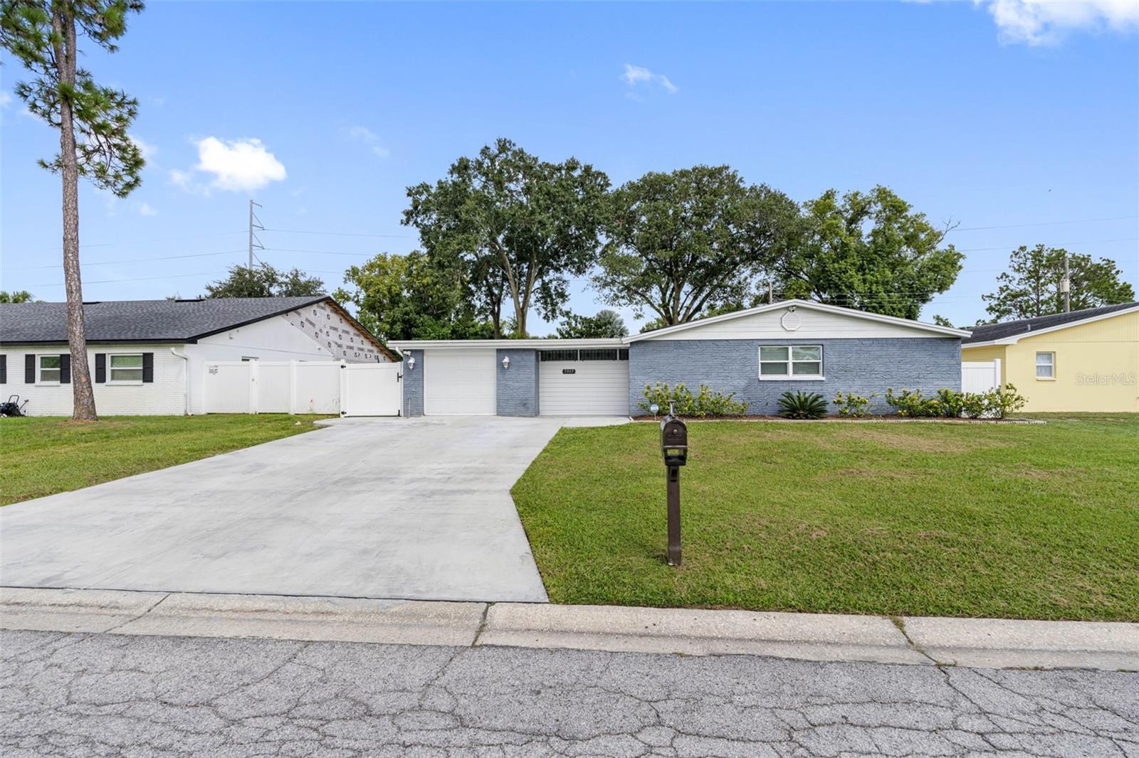 Woodlynne Ave, Tampa, FL 33614