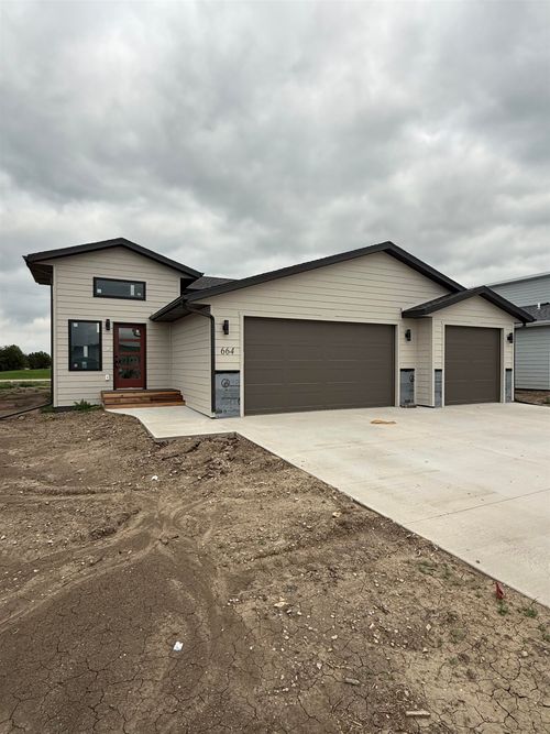 664 Eagle Ct, Box Elder, SD, 57719-1711 | Card Image