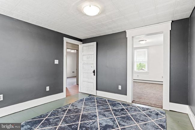 9054 William Penn Hwy, House other with 4 bedrooms, 2 bathrooms and null parking in MIFFLINTOWN PA | Image 31
