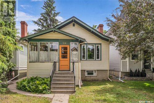 316 10th St E, Saskatoon, SK, S7N0C7 | Card Image
