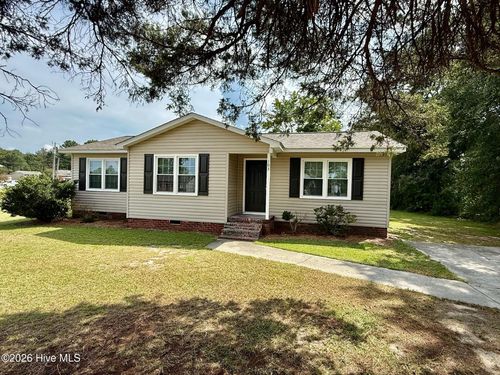 103 Ellenton Ave, Hamlet, NC, 28345-4736 | Card Image