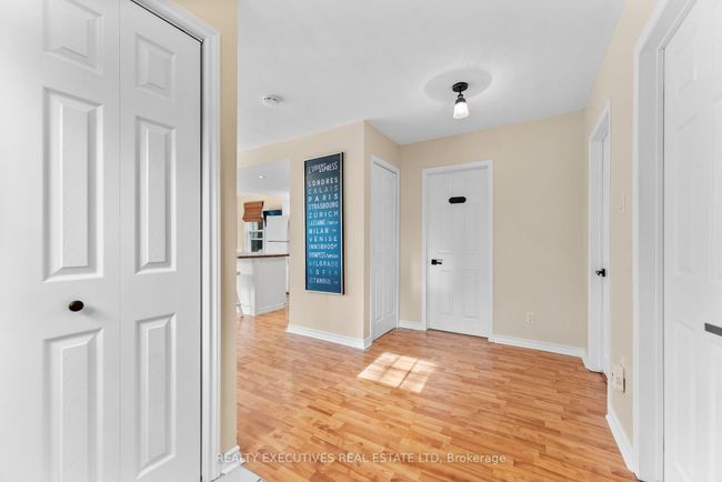 209 Maple Grove Lane, House other with 2 bedrooms, 1 bathrooms and 6 parking in South Frontenac ON | Image 8