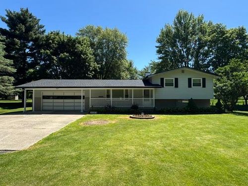 2052 N Vassar Road, Davison Township, MI, 48423 | Card Image