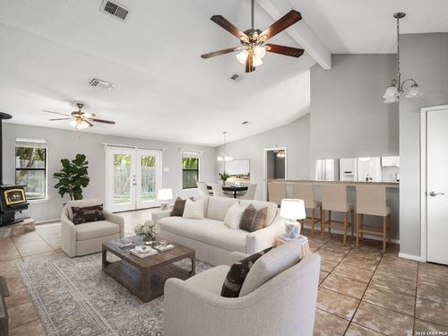 113 E View Point, Boerne, TX, 78006 | Card Image