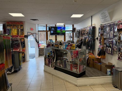 23 Route 9w, Haverstraw, NY, 10927-1729 | Card Image