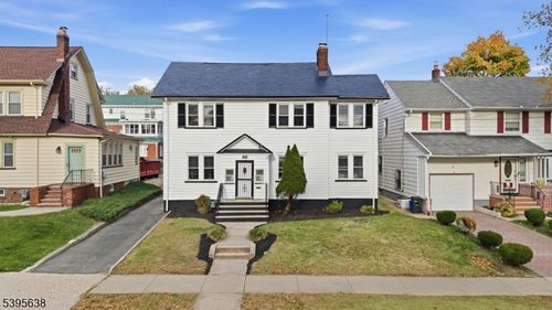 23 Chancellor Ave, Newark, NJ, 07112-2301 | Card Image