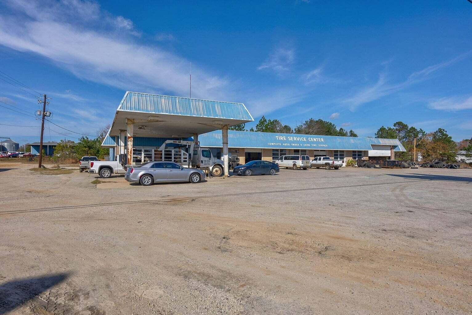 Commercial Sale in Wrens 4