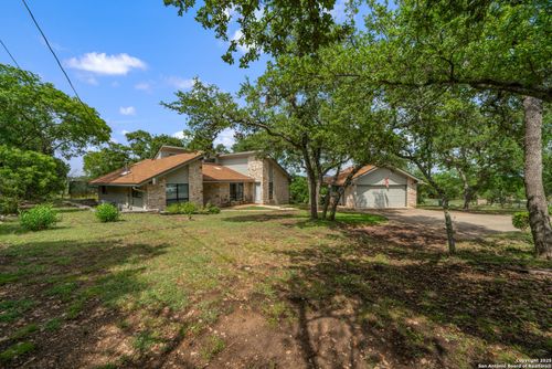 1555 Desert Gold, Boerne, TX, 78006-5816 | Card Image