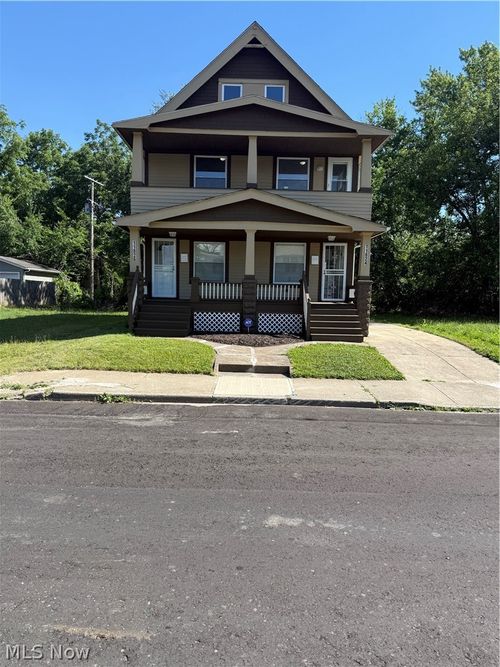 11824 Honeydale Ave, Cleveland, OH, 44120-2636 | Card Image