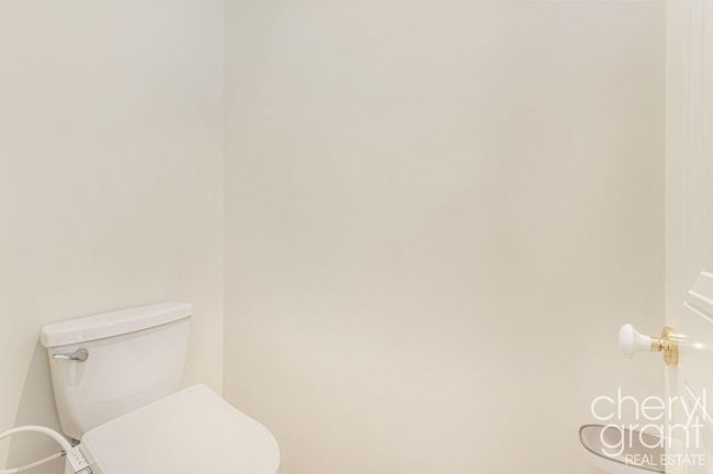 Suite 1-Japanese Bidet | Image 37