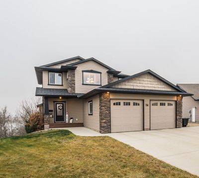 67 Pointe Burris, House other with 4 bedrooms, 3 bathrooms and 2 parking in Lacombe AB | Image 1