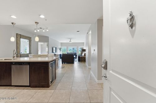 3164-5450 E Deer Valley Dr, Phoenix, AZ, 85054-8118 | Card Image