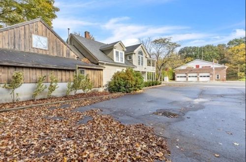 9 Russell Rd, Huntington, MA, 01050-9774 | Card Image