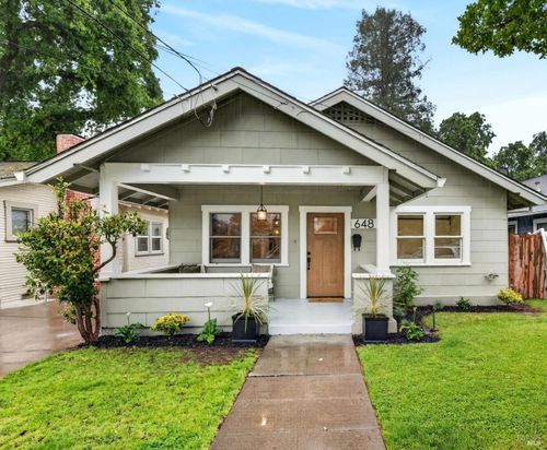 648 Pine St, Santa Rosa, CA, 95404-5043 | Card Image