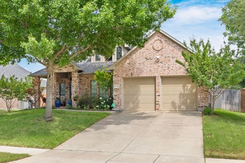 5752 Skinner Way, Grand Prairie, TX, 75052-0423 | Card Image