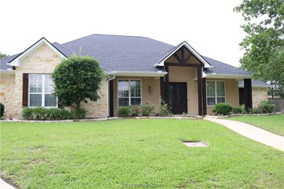 907 Plainfield Court, House other with 4 bedrooms, 3 bathrooms and null parking in College Station TX | Image 1