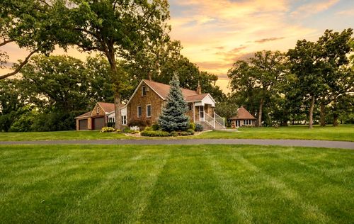 8965 Patterson St, Saint John, IN, 46373-9719 | Card Image