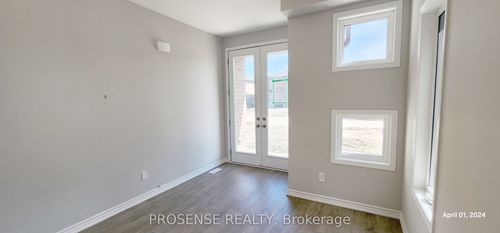 209 Pilkington St, Thorold, ON, L2V1B7 | Card Image