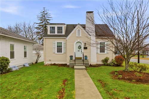 287 Parkside Dr, Warwick, RI, 02888-4950 | Card Image