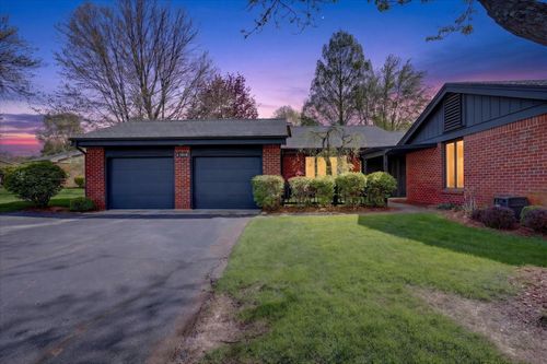 69-1308 Suncrest Dr Ne, Grand Rapids, MI, 49525-4558 | Card Image