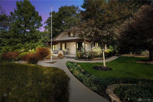 805 E Linden Ave, Miamisburg, OH, 45342-2453 | Card Image