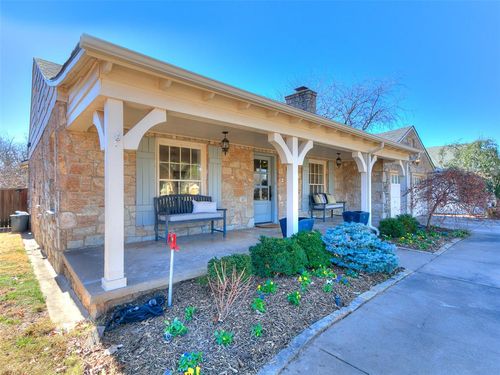 1710 Windsor Place, Nichols Hills, OK, 73116 | Card Image