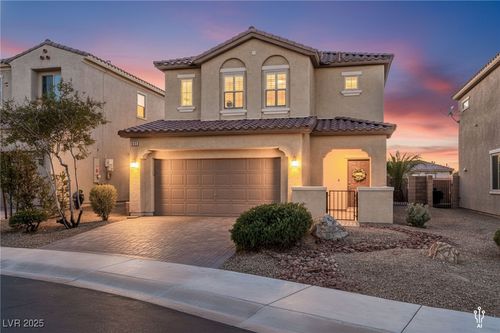 921 Via Gandalfi, Henderson, NV, 89011-0935 | Card Image