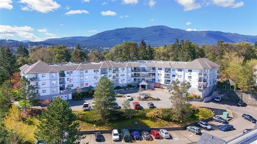 213-1633 Dufferin Cres, Nanaimo, BC, V9S5T7 | Card Image