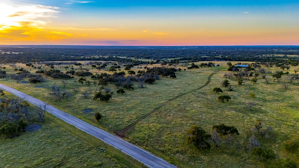 Land in Harper 5