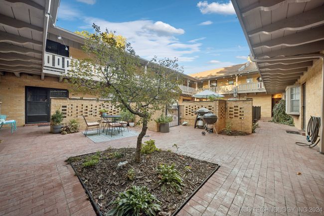 APT-15 - 1107 45 Th Pl, Condo with 2 bedrooms, 2 bathrooms and null parking in Tulsa OK | Image 25