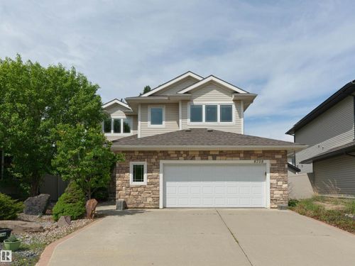 8708 207 St Nw, Edmonton, AB, T5T6Y1 | Card Image