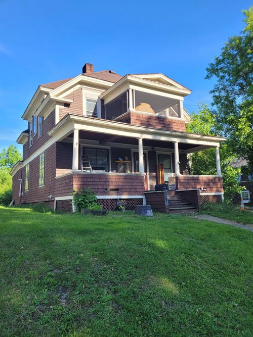 278 Pleasant Street, St. Johnsbury, VT, 05819 | Card Image