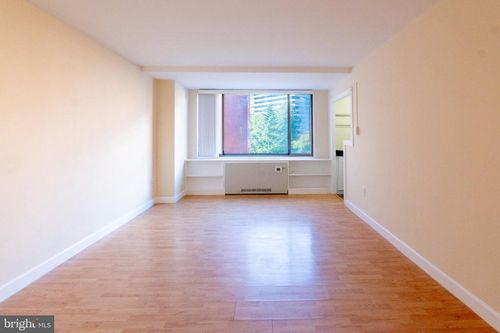 426-1111 Arlington Blvd, ARLINGTON, VA, 22209-3232 | Card Image