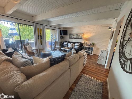 unit-g27-2700 N Shore Dr, Clear Lake, IA, 50428-1059 | Card Image