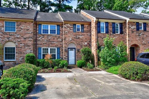 3555 Sir Wilfred Pl, Virginia Beach, VA, 23452-4644 | Card Image
