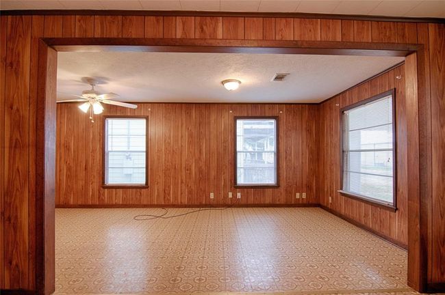 C - 1116 Simpson St, House other with 2 bedrooms, 1 bathrooms and 2 parking in Schulenburg TX | Image 6