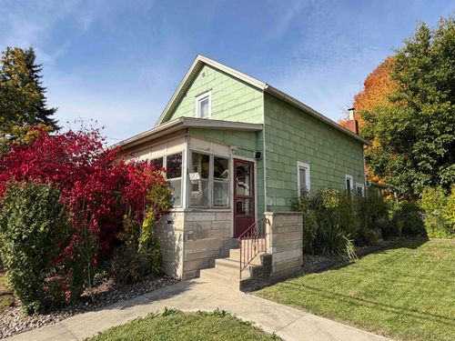 641 E Wayne Street, Kendallville, IN, 46755 | Card Image